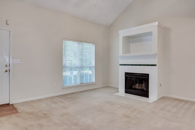 335 Alex Lane Augusta, GA 30909 - Photo 4 of 22 Living Room