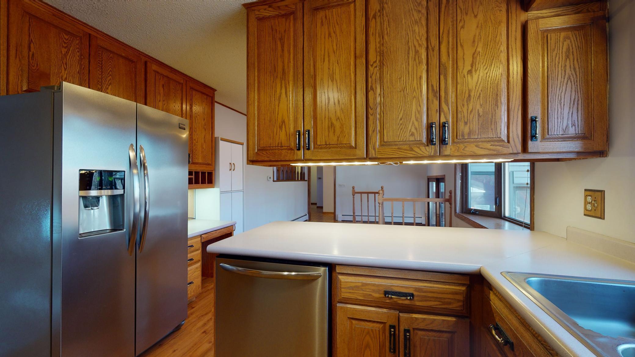 1110 Westchester Court Southwest Rochester, MN 55902 - Photo 7 of 36 Gallery Image 7