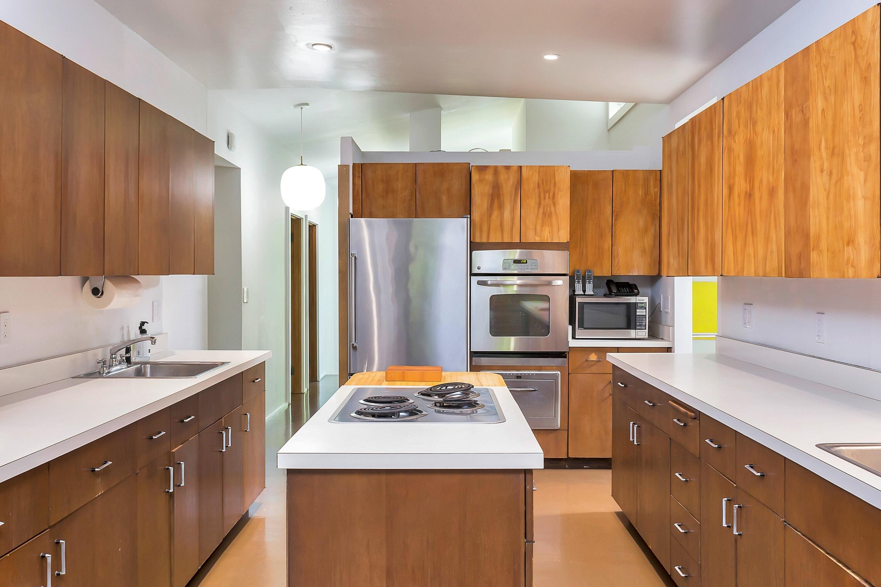 104 Myanos Road New Canaan, CT 06840 - Photo 9 of 14 019-383720-_MG_4356_10224605