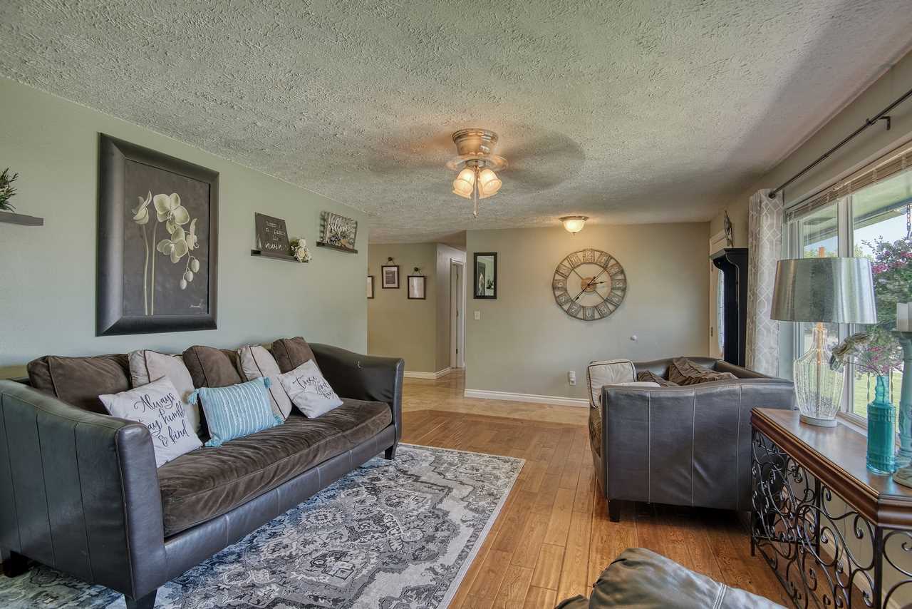1209 North Rees Road Spokane Valley, WA 99216 - Photo 5 of 50 Gallery Image 5
