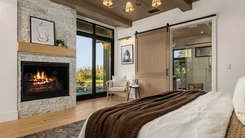 $5,500,000 | 7105 Lahontan Drive, Truckee, CA 96161