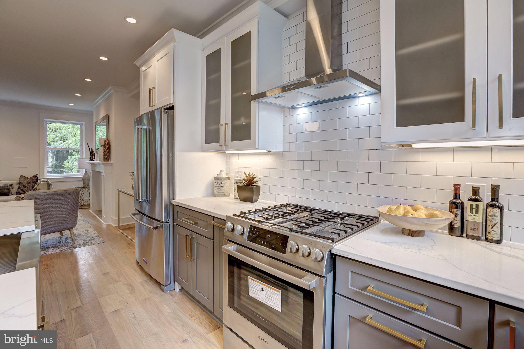 3225 Klingle Road Northwest Washington, DC 20008 - Photo 15 of 61