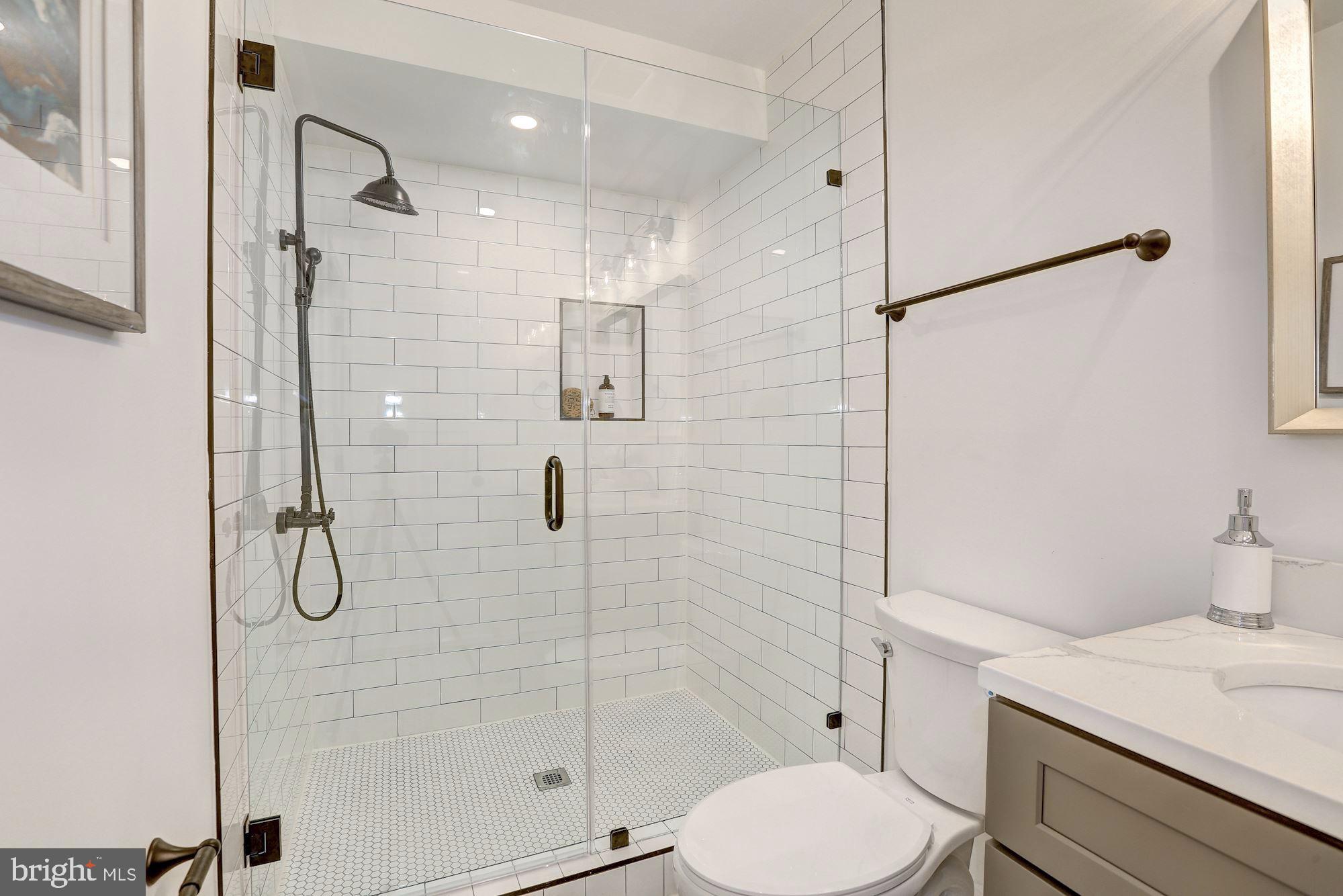 3225 Klingle Road Northwest Washington, DC 20008 - Photo 33 of 61