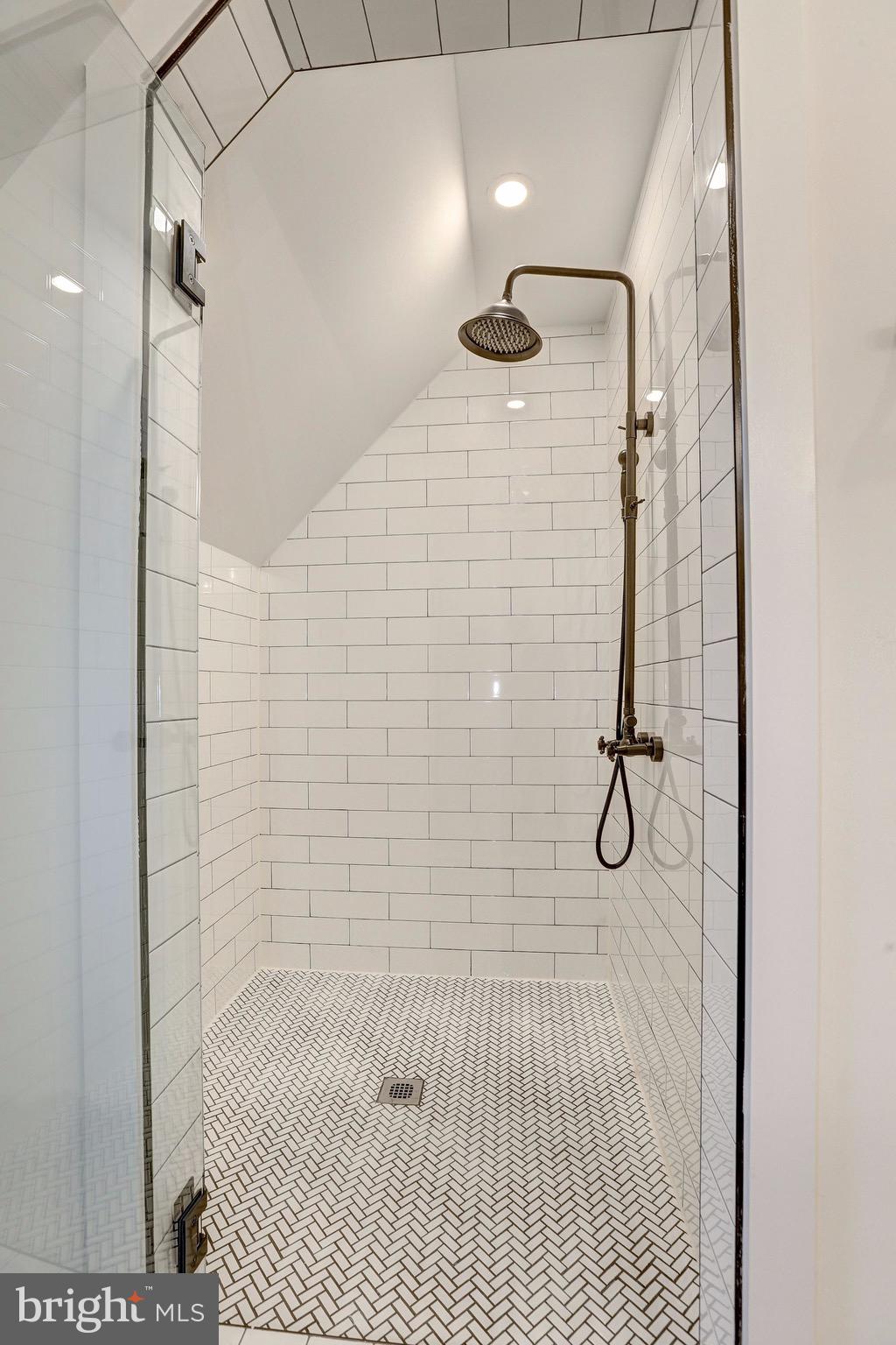 3225 Klingle Road Northwest Washington, DC 20008 - Photo 48 of 61