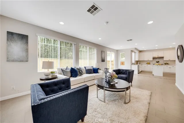 $899,500 | 6781 Vanderbilt Street, Chino, CA 91710