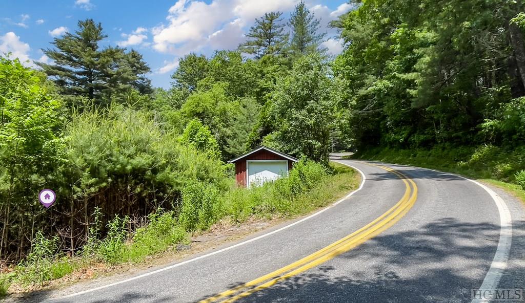 1944 Flat Mountain Road Highlands, NC 28741 - Photo 6 of 7 Gallery Image 6
