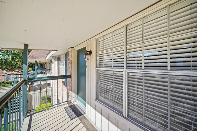 $1,100 | 845 Augusta Drive, Unit 30, Houston, TX 77057