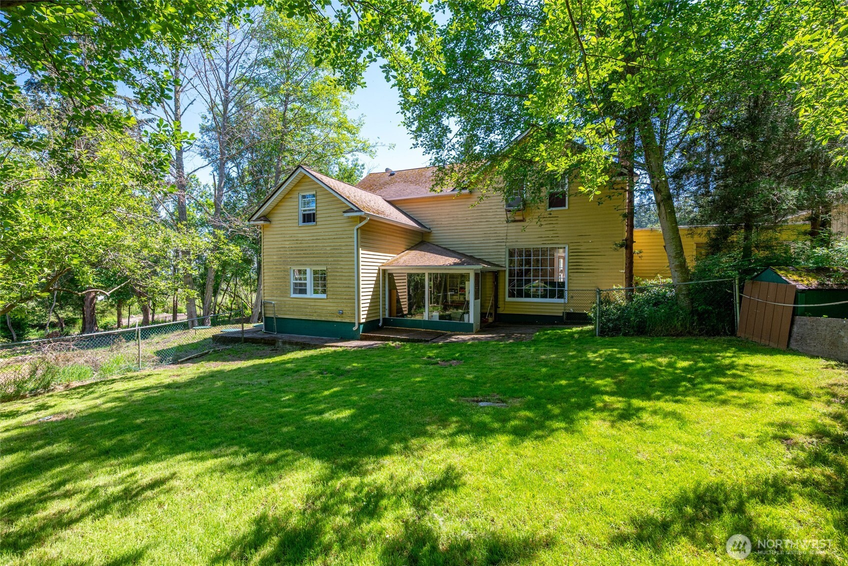 2750 Torpedo Road Oak Harbor, WA 98277 - Photo 20 of 40