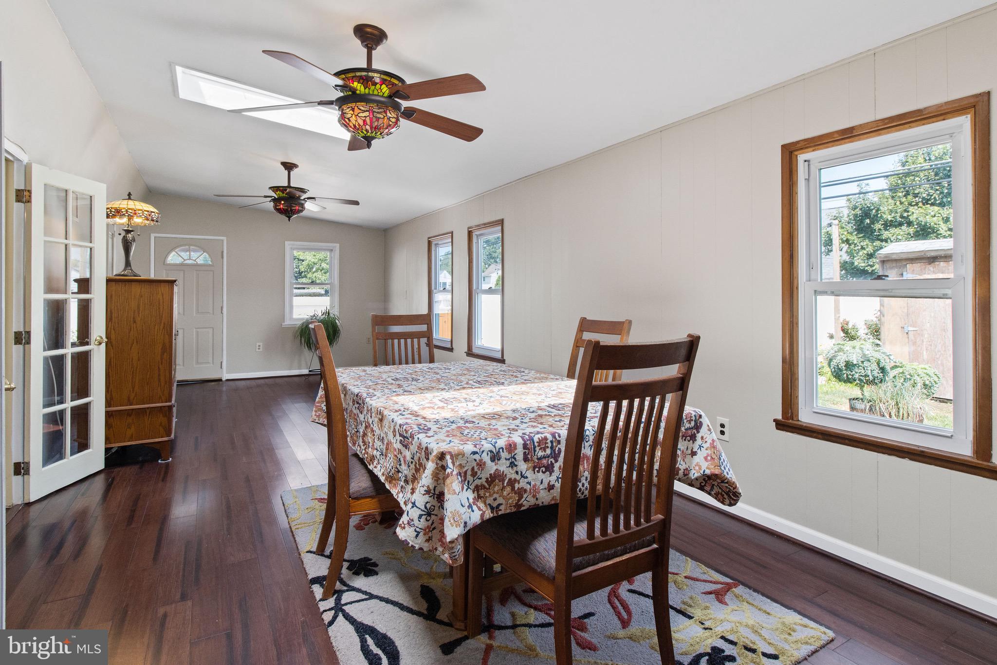 32 Middle Road Levittown, PA 19056 - Photo 13 of 26 Gallery Image 13