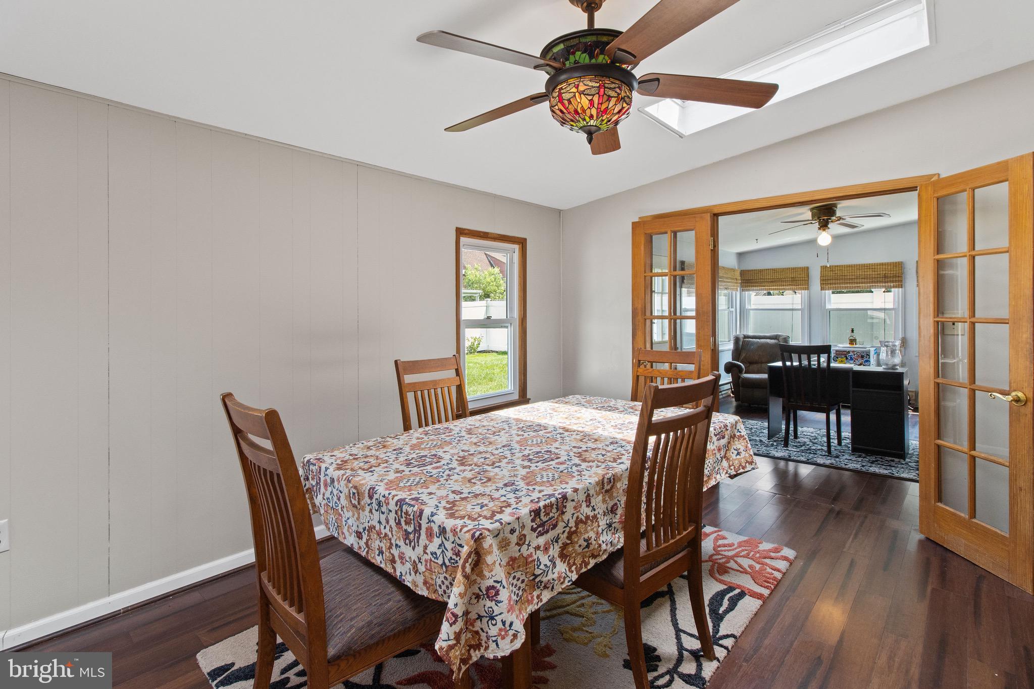 32 Middle Road Levittown, PA 19056 - Photo 14 of 26 Gallery Image 14