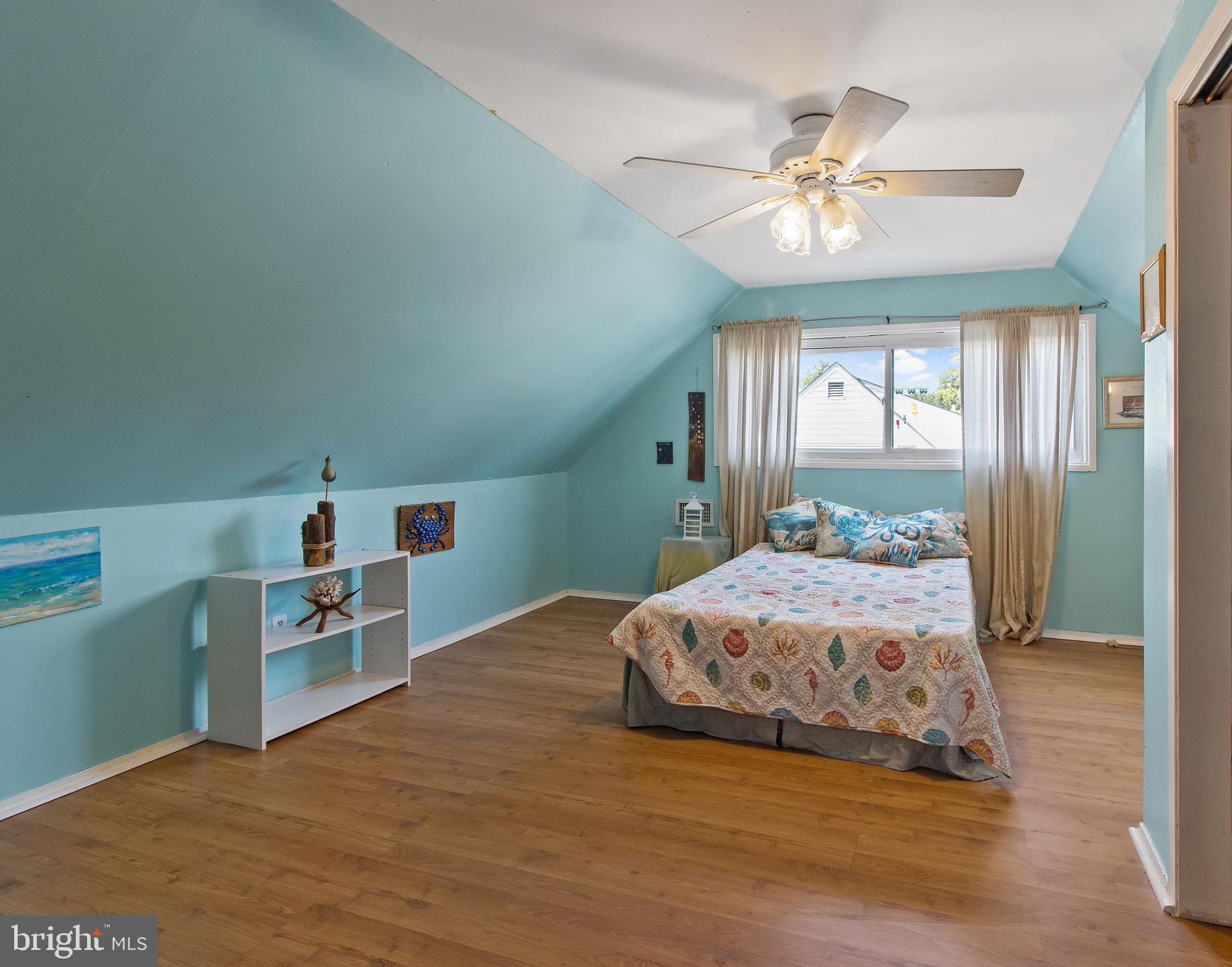 32 Middle Road Levittown, PA 19056 - Photo 21 of 26 Gallery Image 21