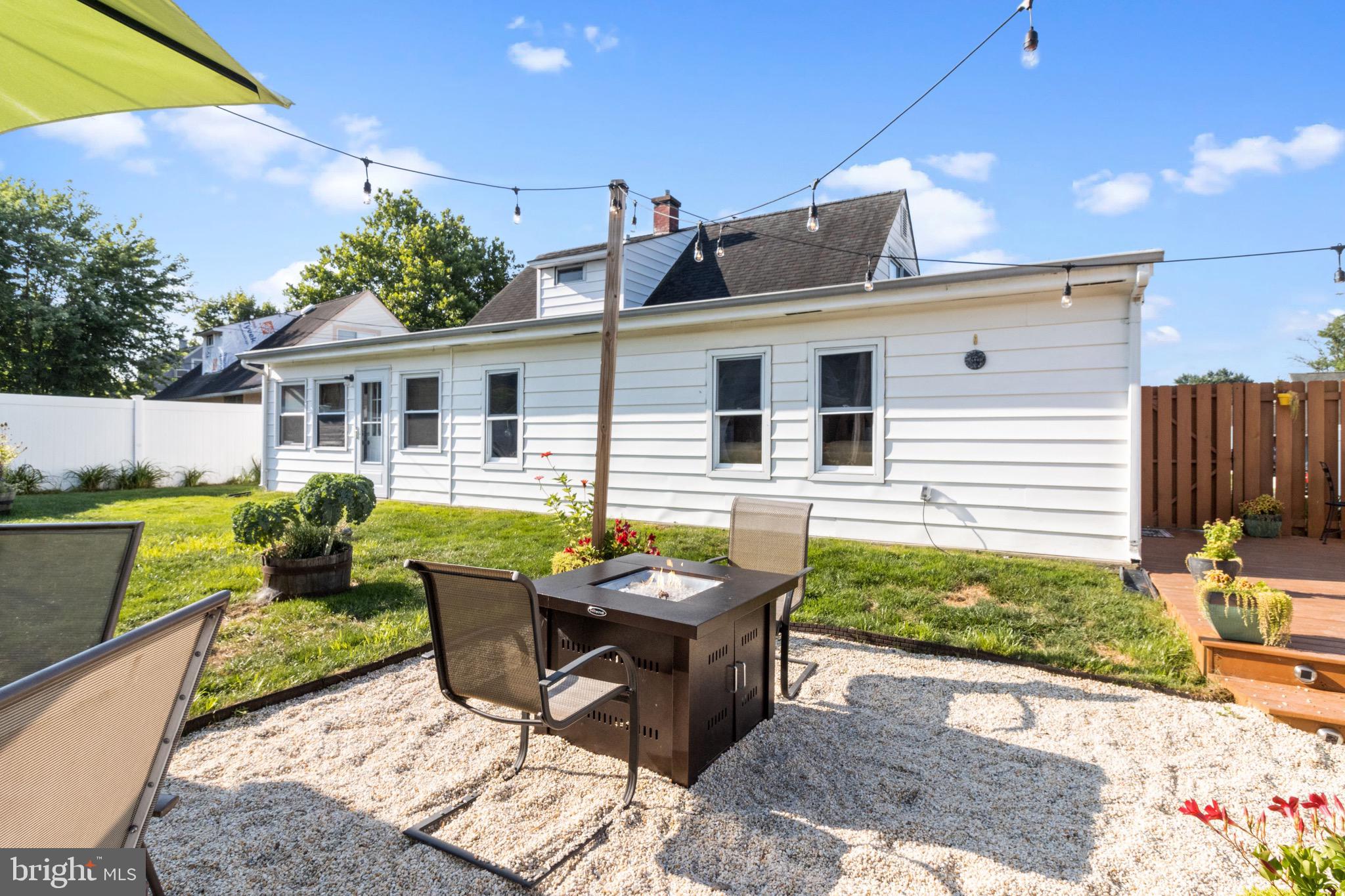 32 Middle Road Levittown, PA 19056 - Photo 23 of 26 Gallery Image 23