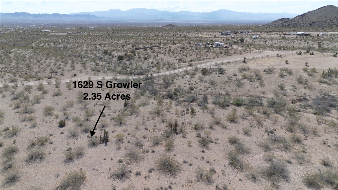 1629 Growler Road Golden Valley, AZ 86413 - Photo 3 of 9 View