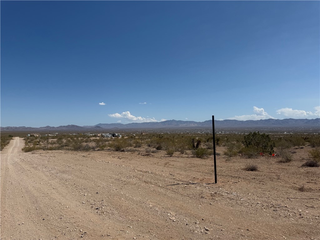 1629 Growler Road Golden Valley, AZ 86413 - Photo 9 of 9 View