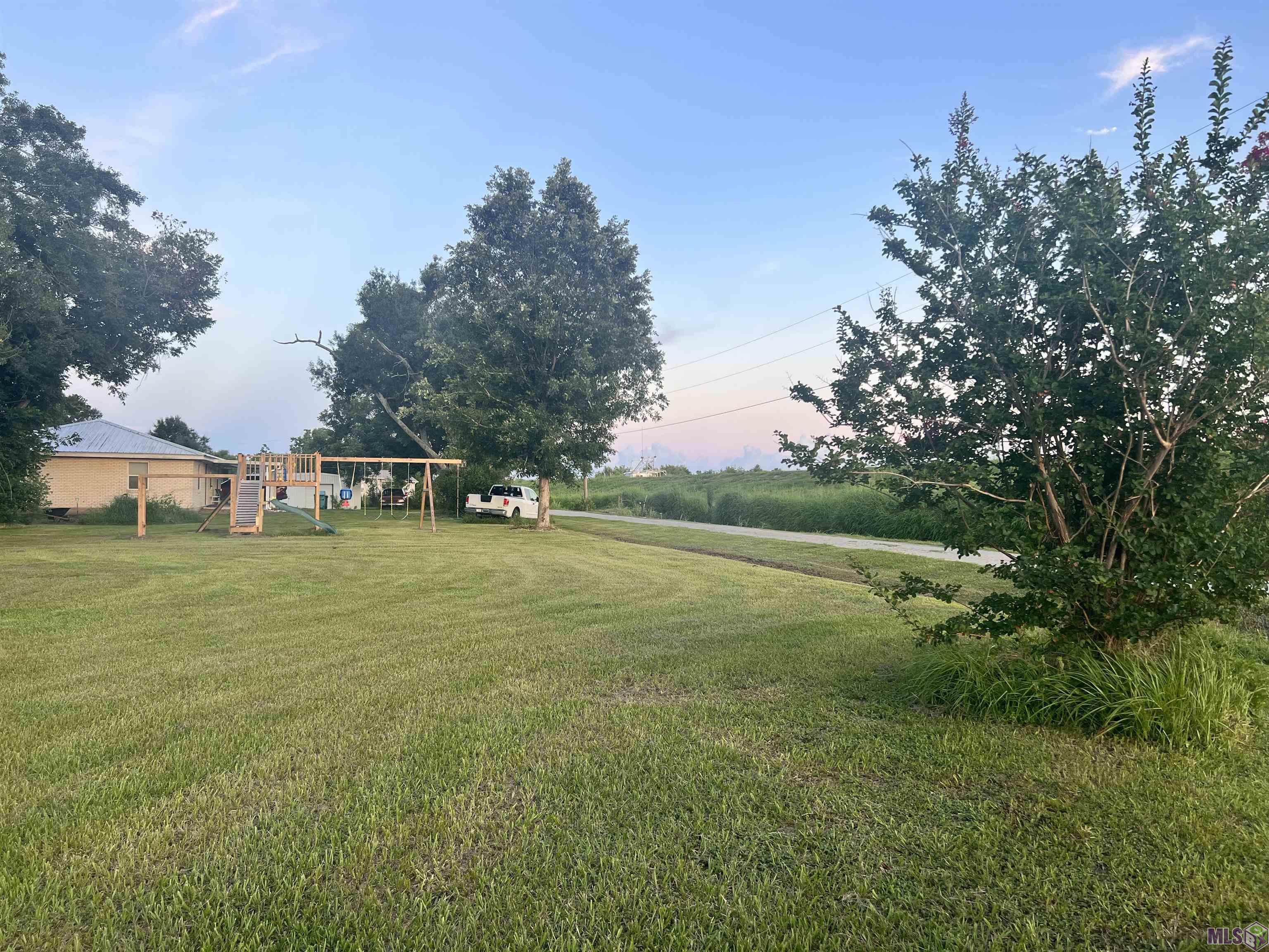 293 Lake Drive Raceland, LA 70394 - Photo 14 of 17 Gallery Image 14