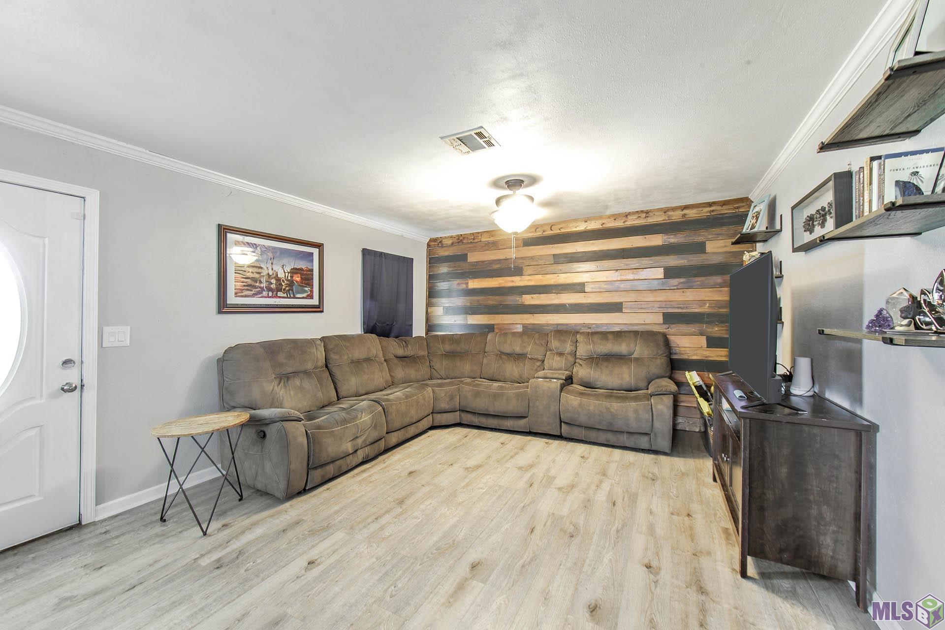293 Lake Drive Raceland, LA 70394 - Photo 4 of 17 Gallery Image 4
