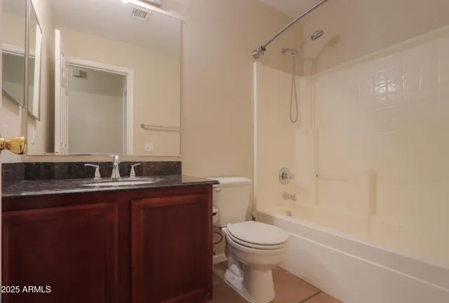 $1,900 | 681 West Racine Loop, Casa Grande, AZ 85122