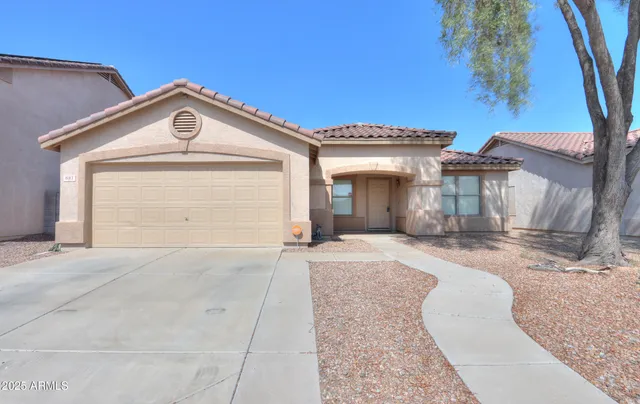 $1,900 | 681 West Racine Loop, Casa Grande, AZ 85122
