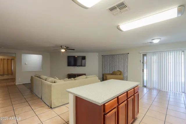 $1,900 | 681 West Racine Loop, Casa Grande, AZ 85122