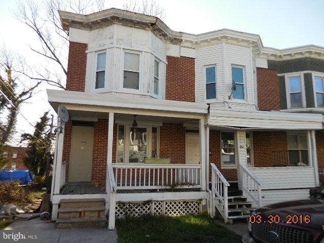 Exterior (Front)