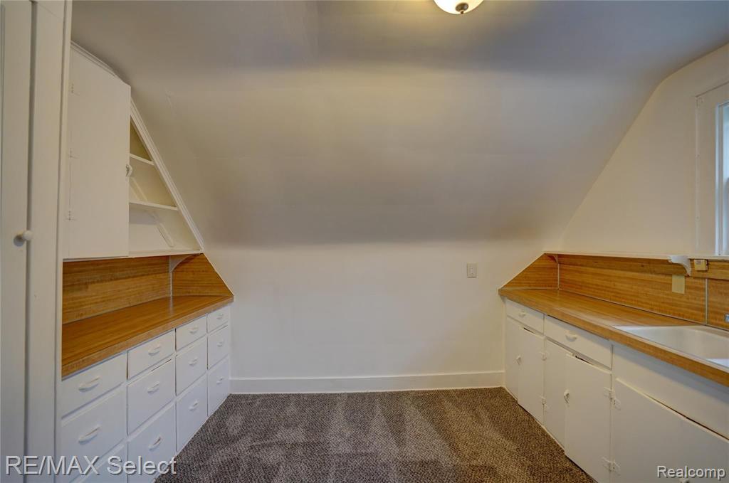 8085 Corunna Road Flint, MI 48532 - Photo 68 of 98