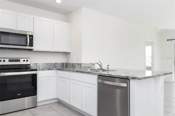 $2,200 | 34154 Jasper Stone Drive, Wesley Chapel, FL 33543