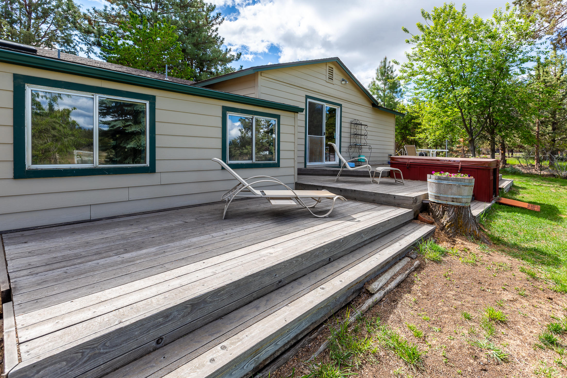 61255 Ward Road Bend, OR 97702 - Photo 41 of 63 Deck & Hot Tub