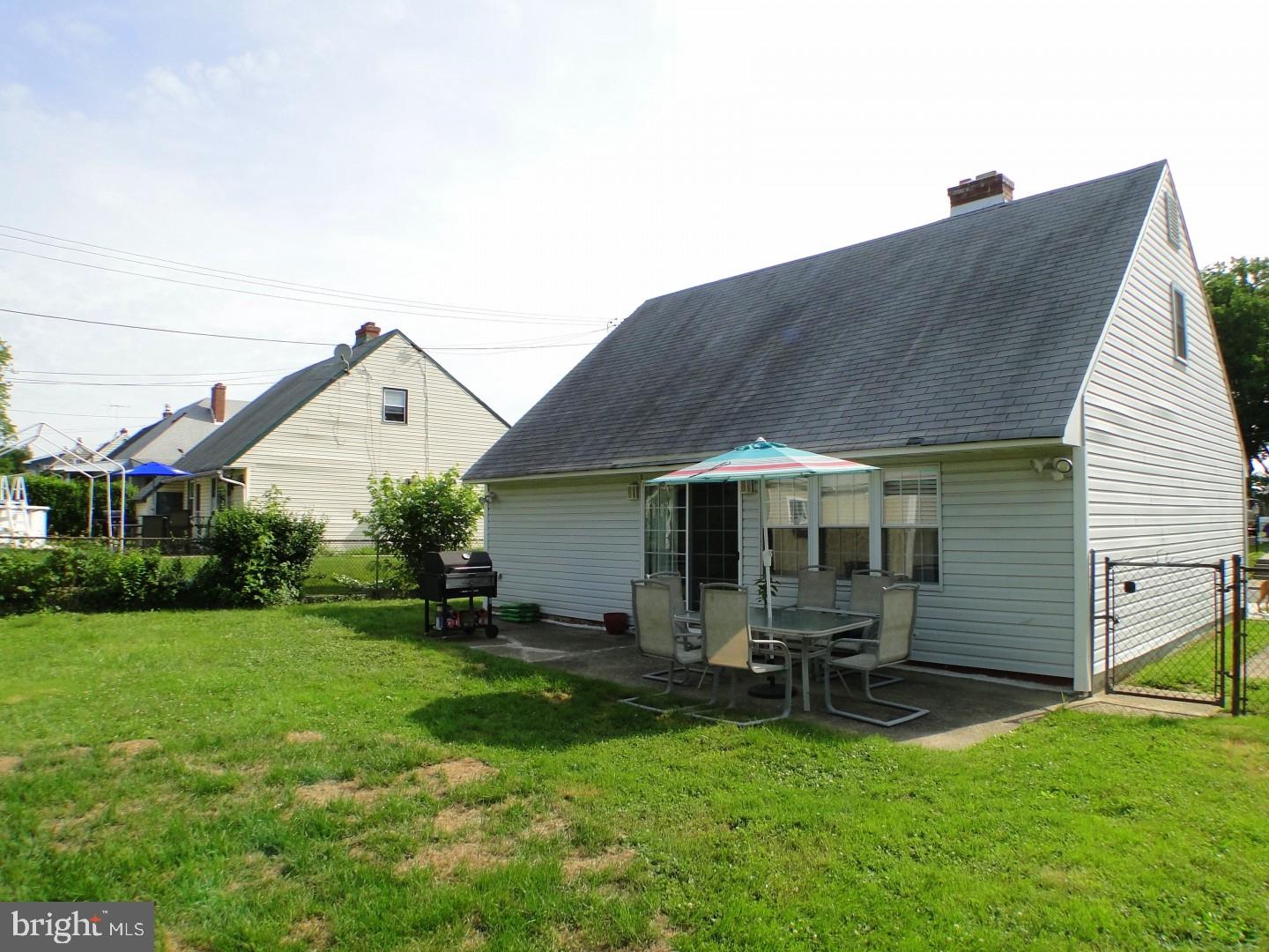 9304 Andover Road Philadelphia, PA 19114 - Photo 22 of 23 Gallery Image 22