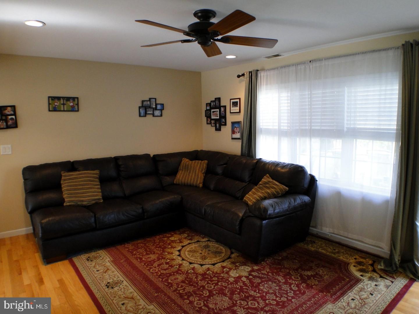 9304 Andover Road Philadelphia, PA 19114 - Photo 5 of 23 Gallery Image 5