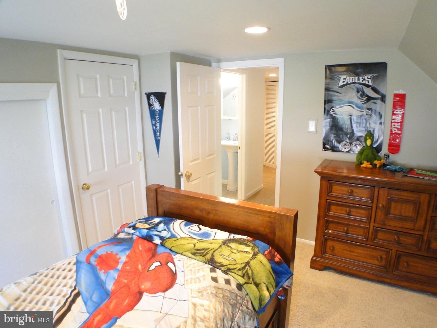 9304 Andover Road Philadelphia, PA 19114 - Photo 10 of 23 Gallery Image 10