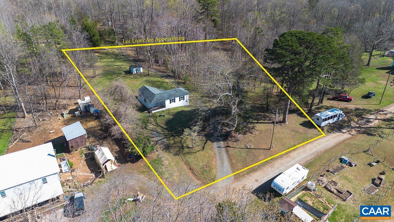 7540 Damon Road Schuyler, VA 22969 - Photo 3 of 26 Gallery Image 3