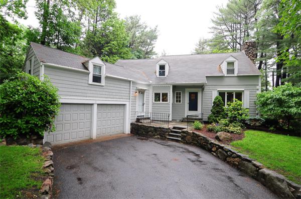 97 Loring Road Weston, MA 02493 - Photo 17 of 19