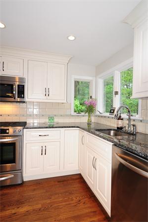 97 Loring Road Weston, MA 02493 - Photo 3 of 19
