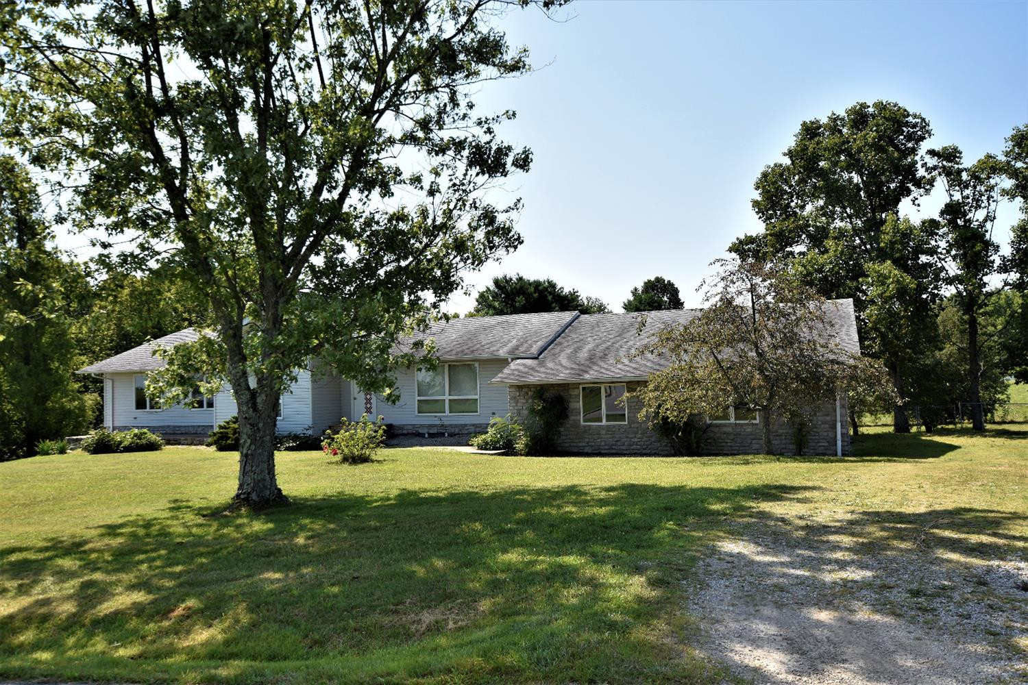 1300 Guynn Road Paint Lick, KY 40461 - Photo 2 of 70 Listing Photo