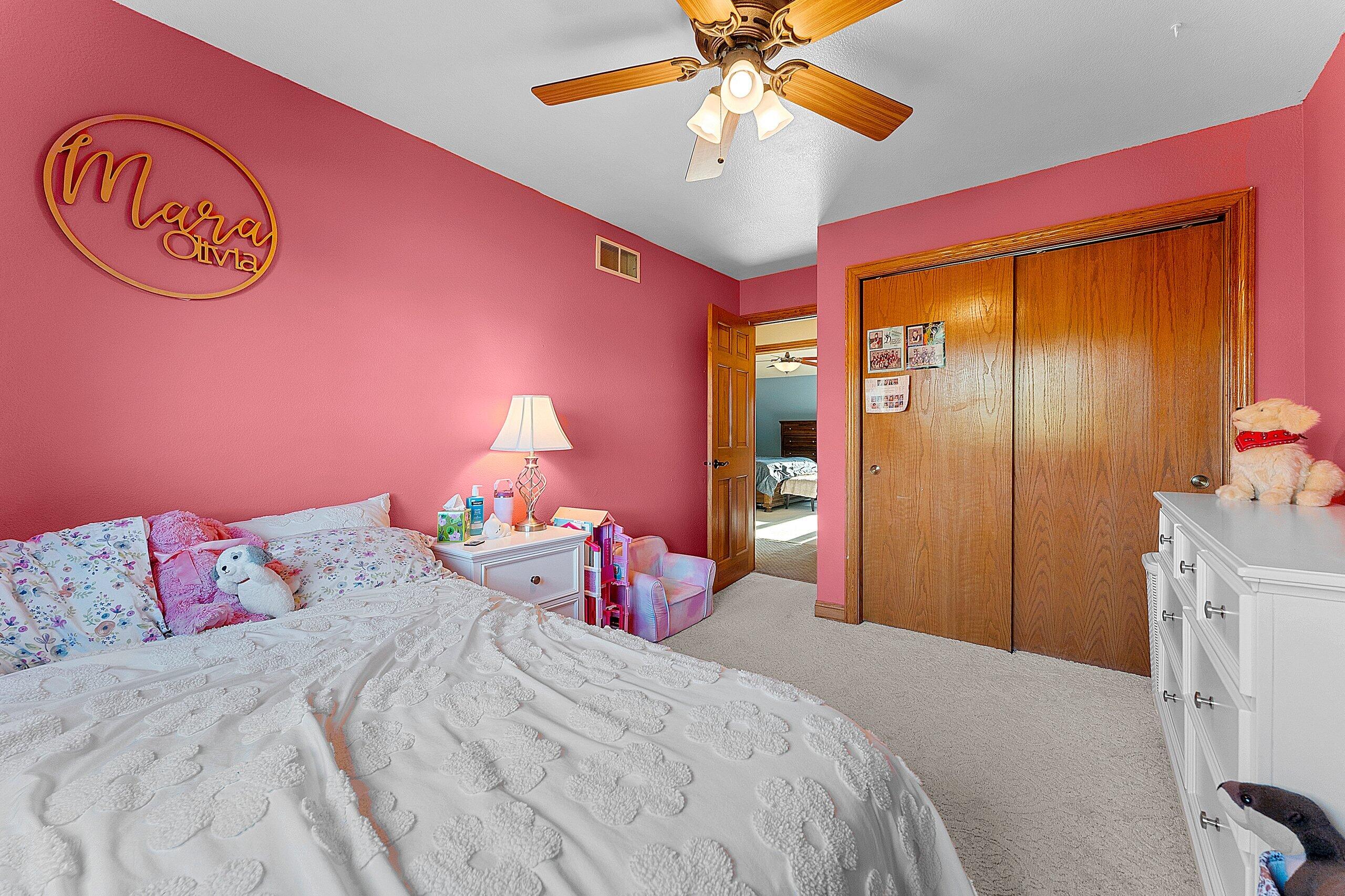 3408 Pierce Court Two Rivers, WI 54241 - Photo 26 of 68 075-3408PierceCourt-TwoRivers-WI-54241-S