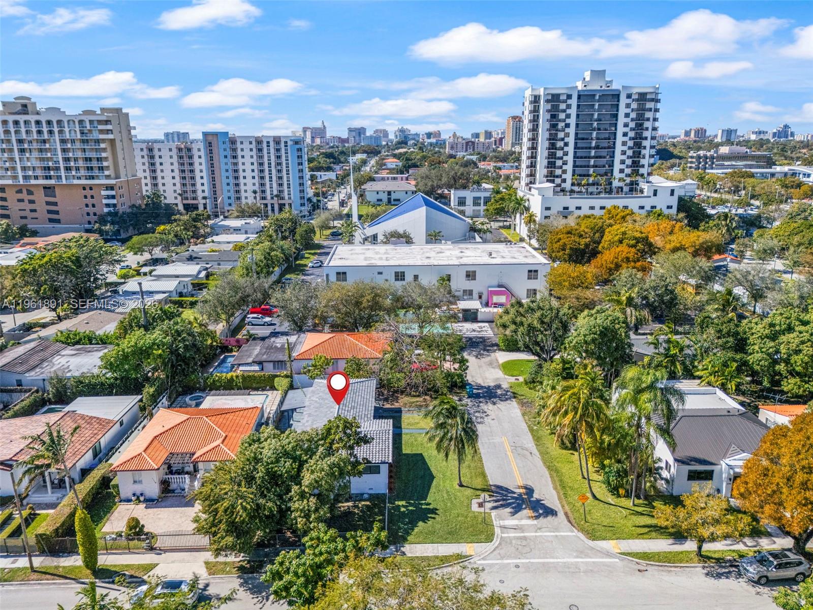 2500 Southwest 23rd Terrace Miami, FL 33145 - Photo 34 of 36 a view of a city