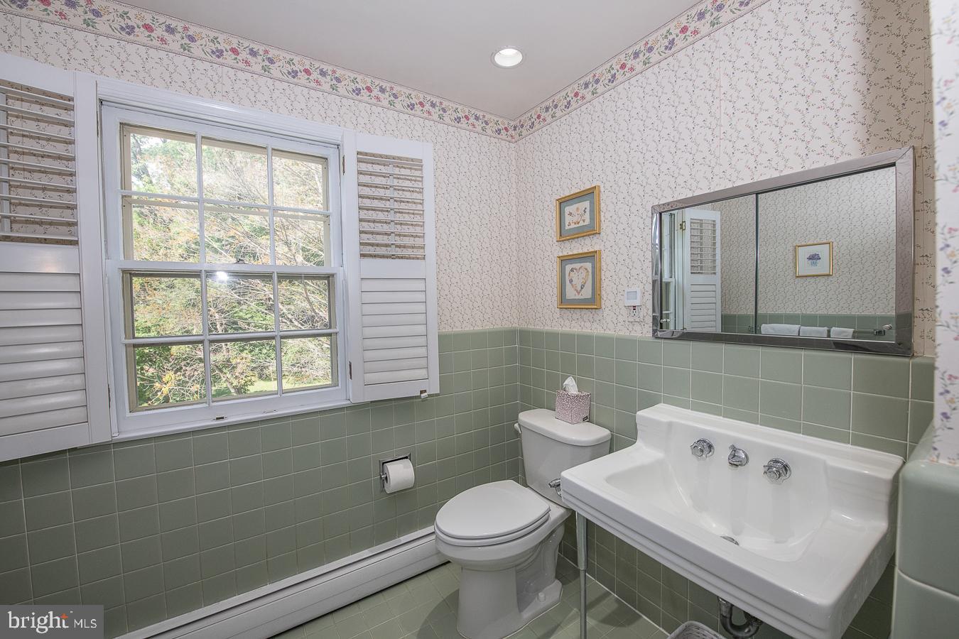 237 Ladbroke Road Bryn Mawr, PA 19010 - Photo 34 of 63 Gallery Image 34