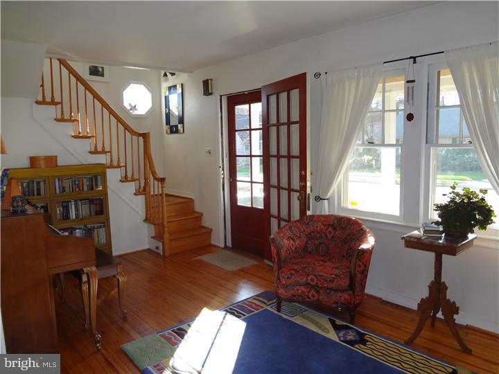 403 Walnut Street Haddonfield, NJ 08033 - Photo 7 of 24 Living Room