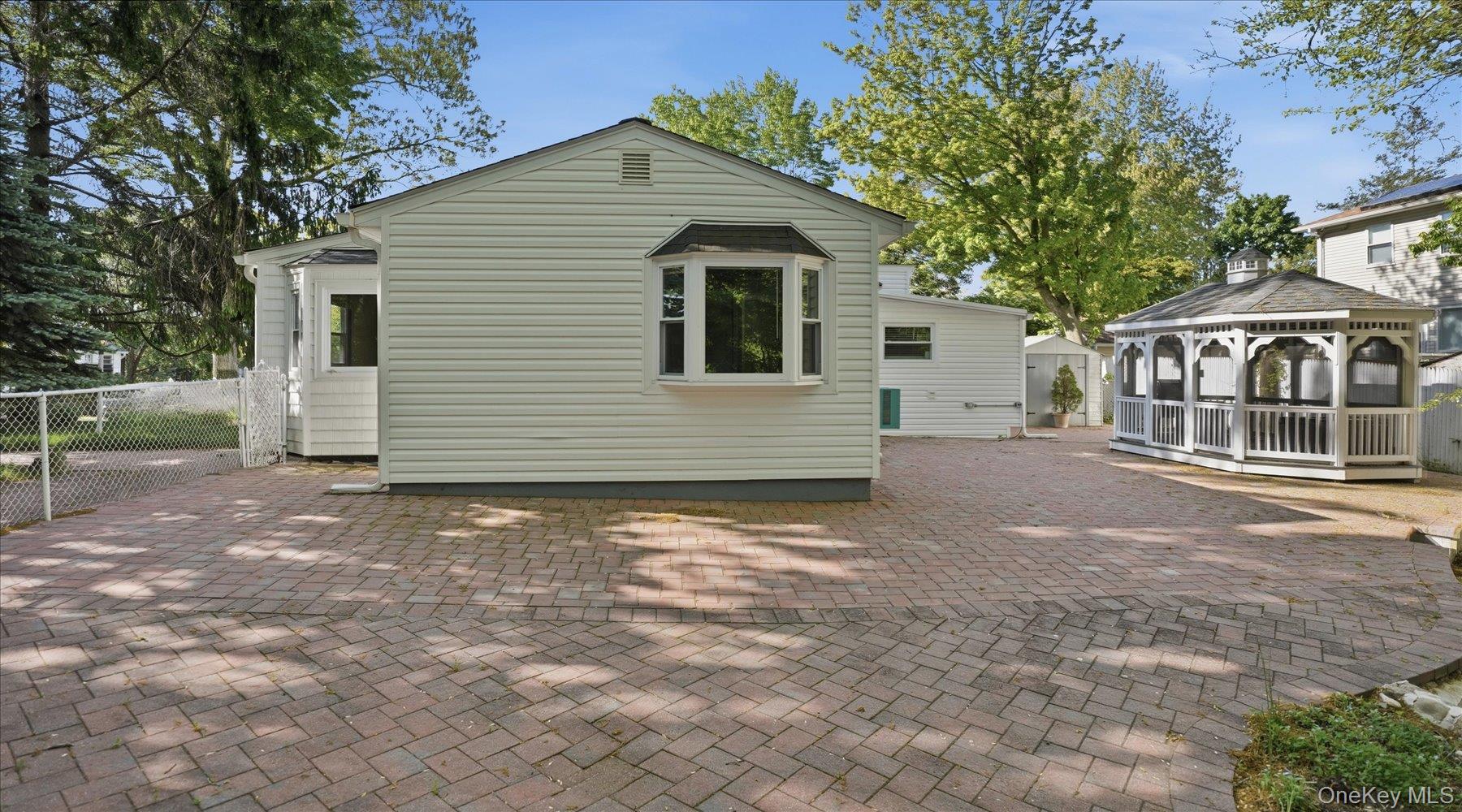 26 Florida Road Rocky Point, NY 11778 - Photo 17 of 23