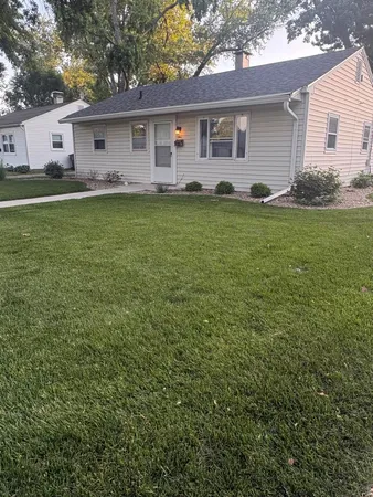 $187,000 | 1 Ryan Drive, Bloomington, IL 61701