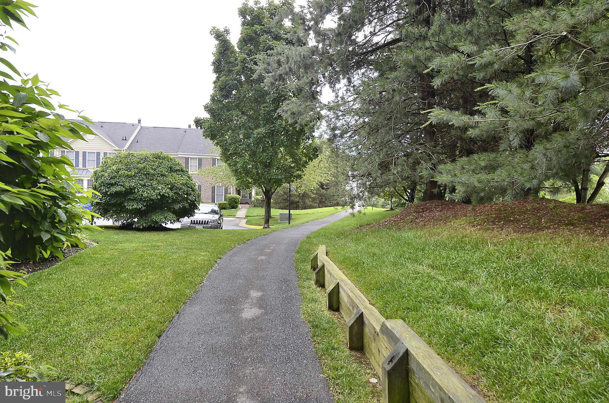 20657 Beaver Ridge Road Montgomery Village, MD 20886 - Photo 23 of 38 Gallery Image 23