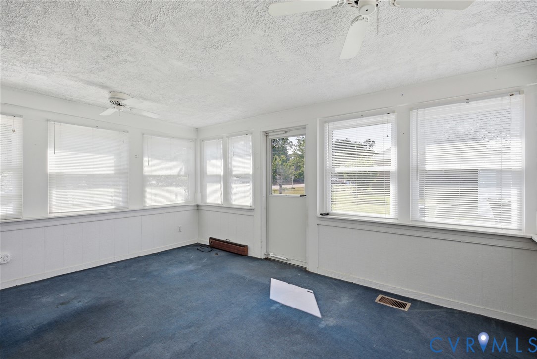 3200 Valleyfield Road Henrico, VA 23228 - Photo 24 of 32 Sunroom featuring multiple windows with blinds, tw