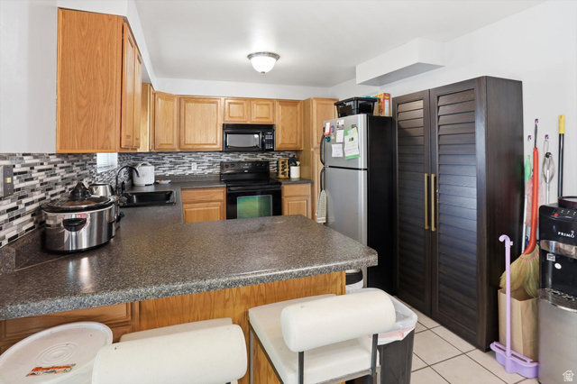 4697 South 2025th Street West Roy, UT 84067 - Photo 10 of 41