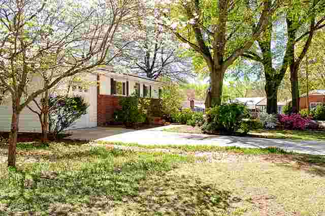 500 Mapleton Drive Greenville, SC 29607 - Photo 2 of 25