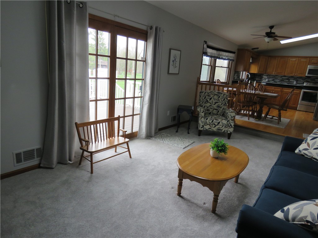 252 Golden Road Chili, NY 14624 - Photo 13 of 32