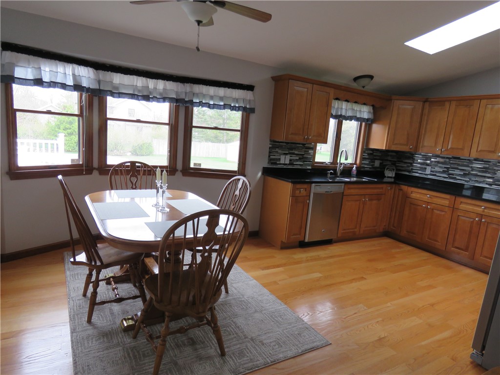 252 Golden Road Chili, NY 14624 - Photo 7 of 32