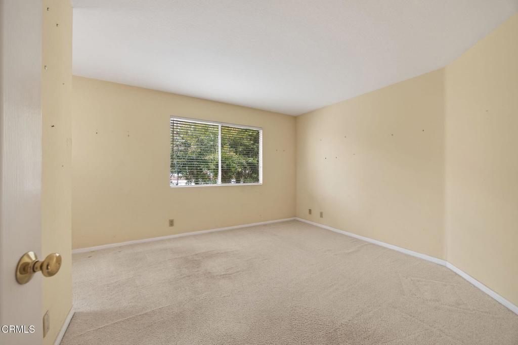 2220 Pebble Beach Trail Oxnard, CA 93036 - Photo 39 of 76