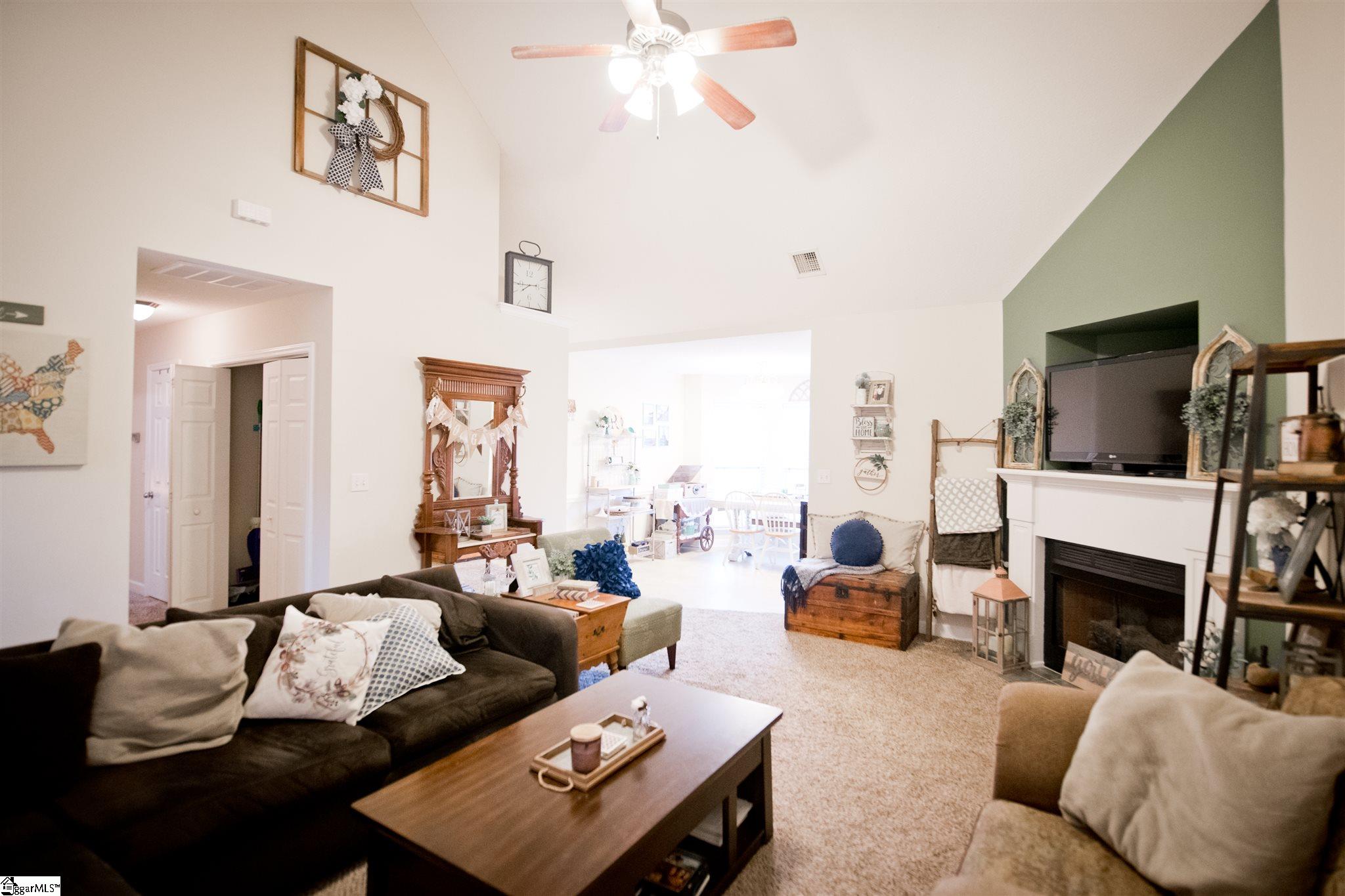 348 Split Oak Lane Inman, SC 29349 - Photo 4 of 20