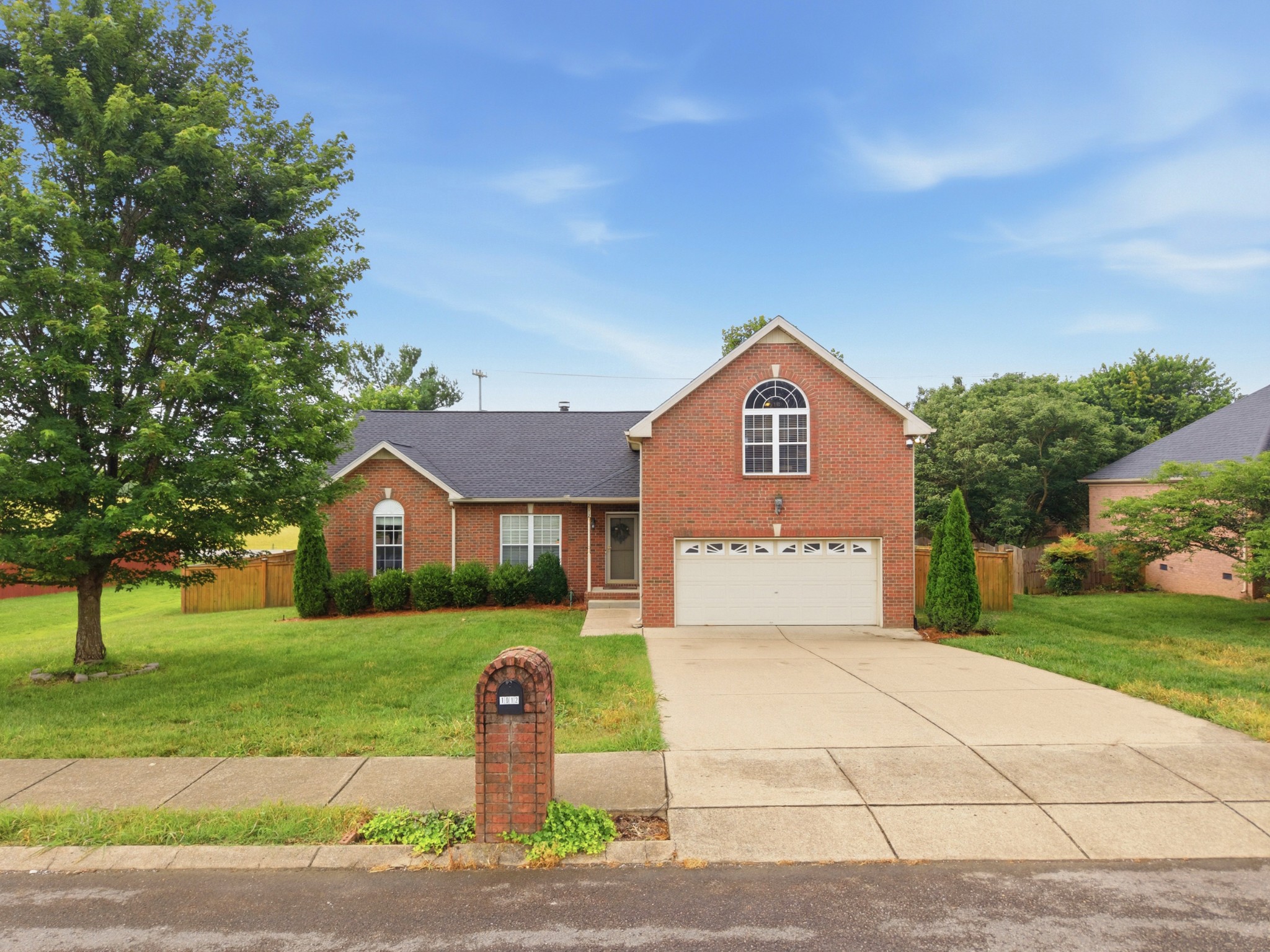 1012 Rutherford Way Hendersonville, TN 37075 - Photo 1 of 48