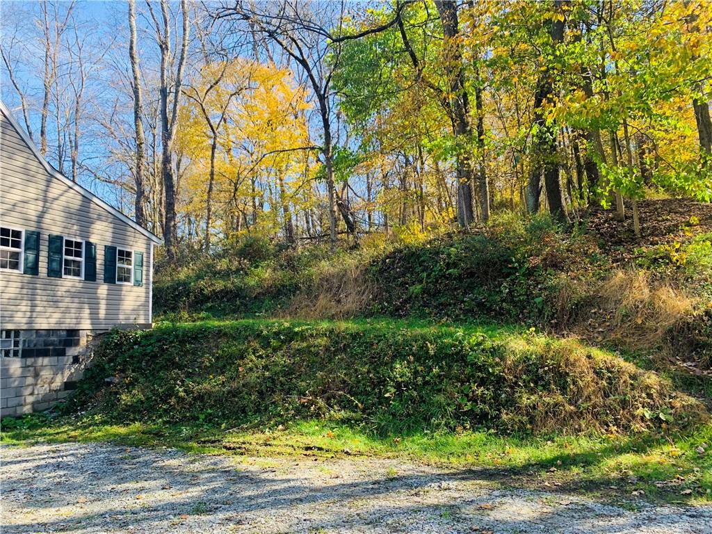 1714 Mansfield Road Elizabeth, PA 15037 - Photo 5 of 25 Gallery Image 5